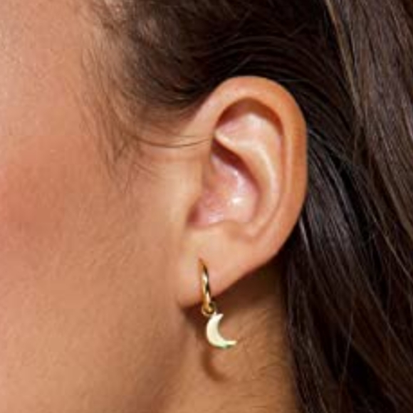 Little Crescent Moon Charm Mini Hoop Earrings Gold Flutter Design Charms New - Picture 3 of 4